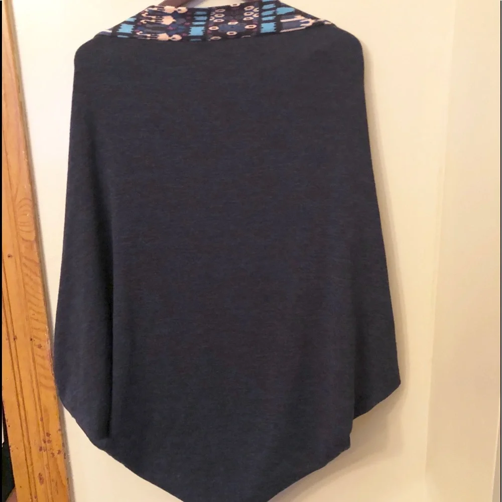 Olga‎ Cardigan